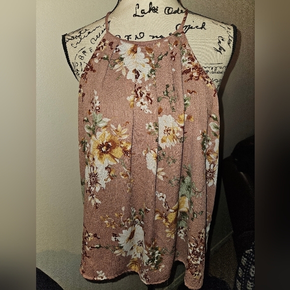 I Joah Tops - I Joah Womans Floral Top